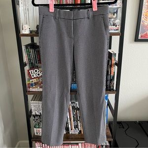 Ann Taylor 00P Curvy Fit Ankle Pant - Checkered Print